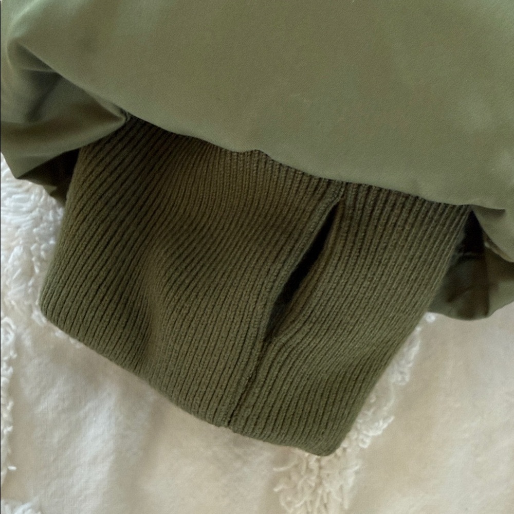 J. Crew Sage Green Women's Puffer Coat - Picture 11 of 11